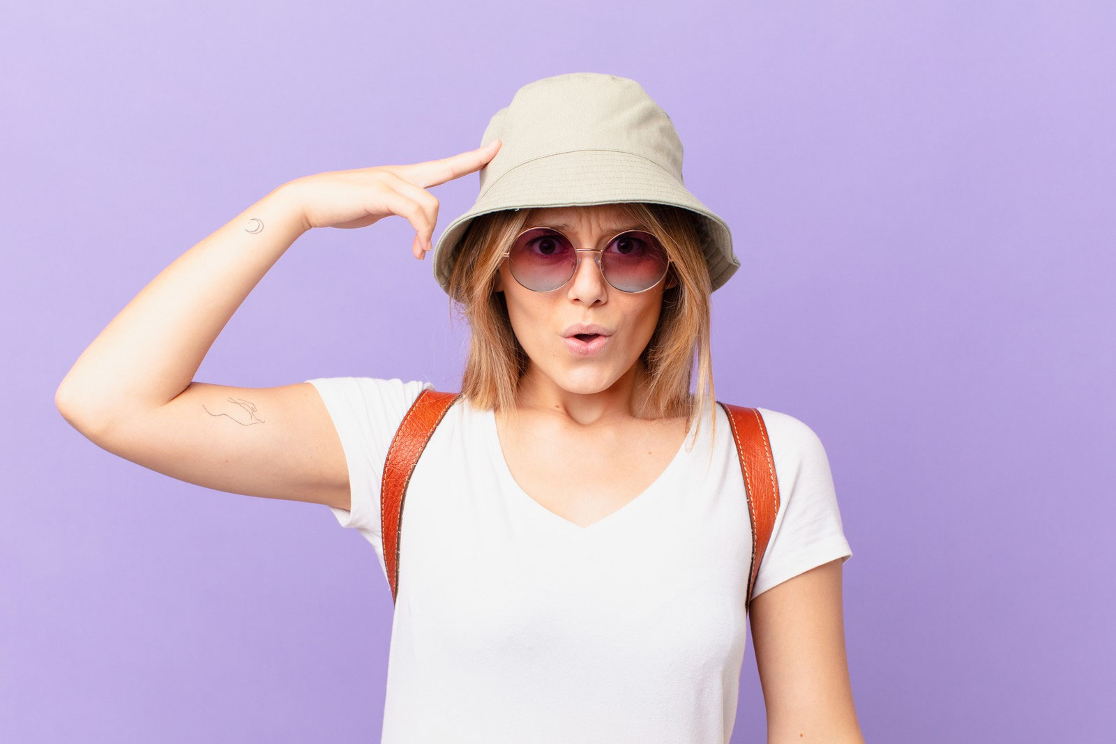 Reversible Bucket Hats: Two Styles in One for Double the Fun